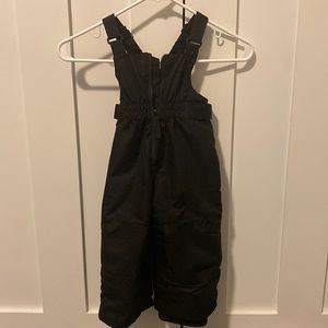 Black Snowpants